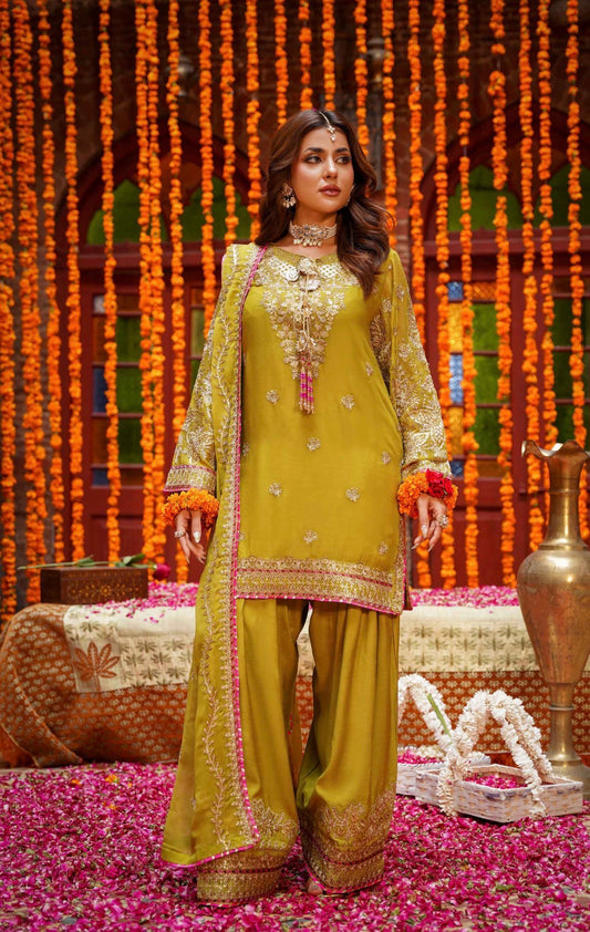 MCSA106-LUXURY EMBROIDERED CHIFFON SUIT