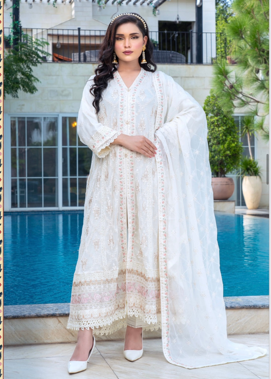 MCAN706-PREMIUM CHIFFON GOWN