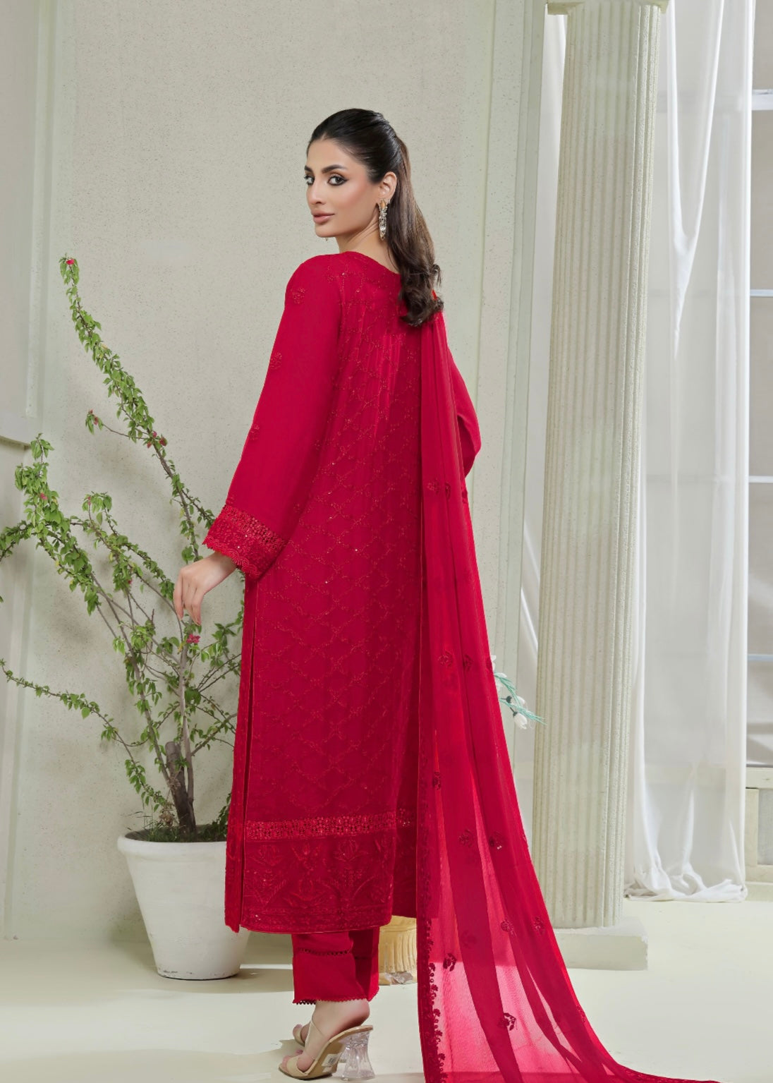 MCWU202-LUXURY CHIFFON EMBROIDERED SUITS