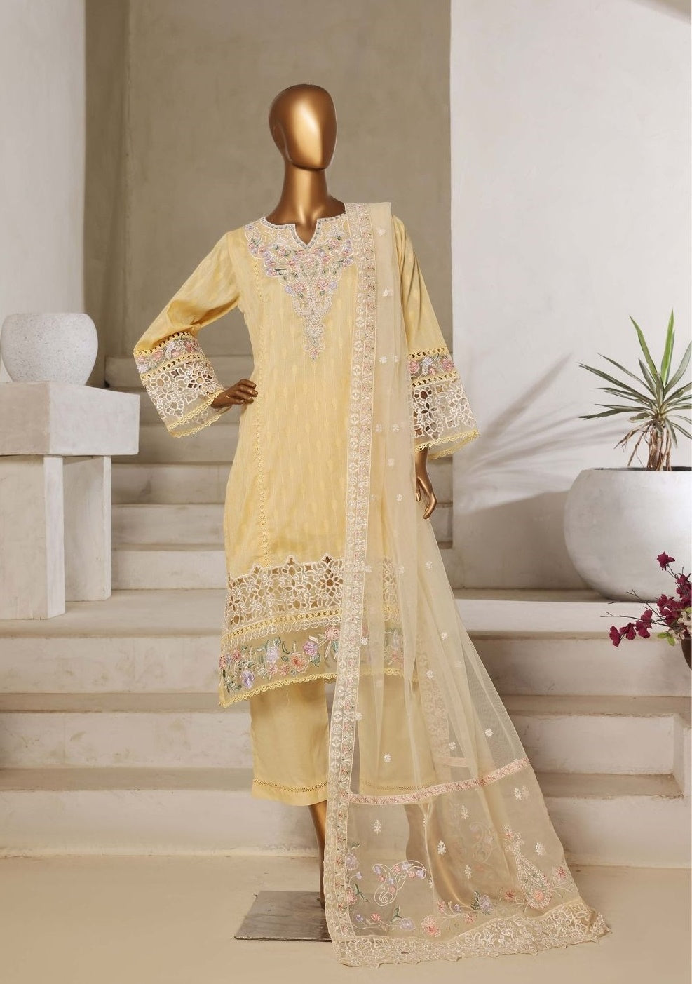 MCSJ101-LUX EMBROIDERED SUITS