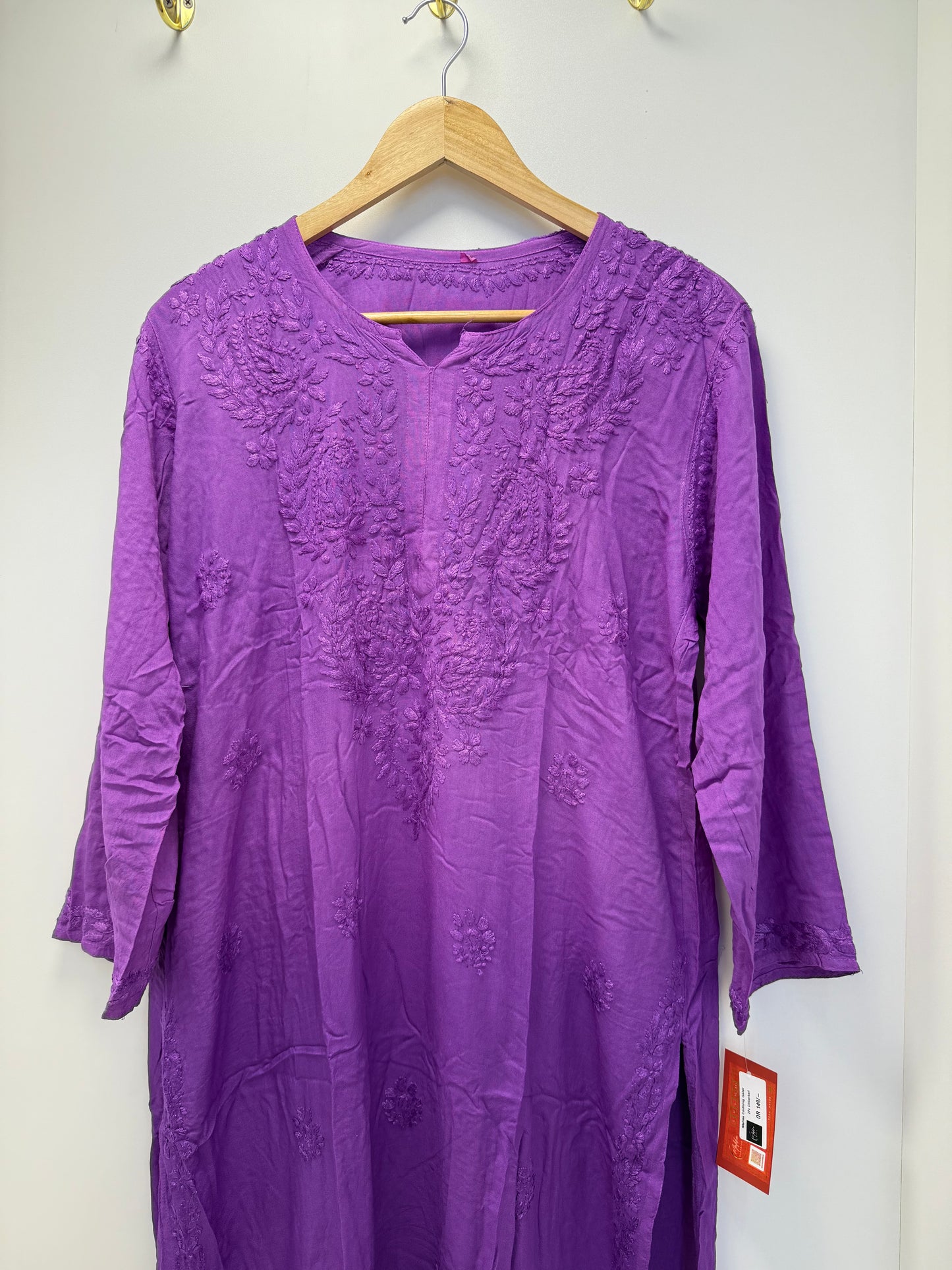 MCCK111-PREMIUM CHIKANKARI KURTI SET