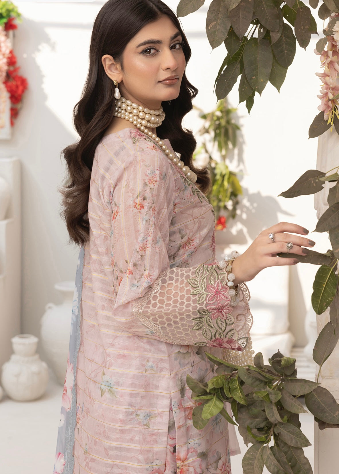 MCAL210-PREMIUM EMBROIDERED SUIT