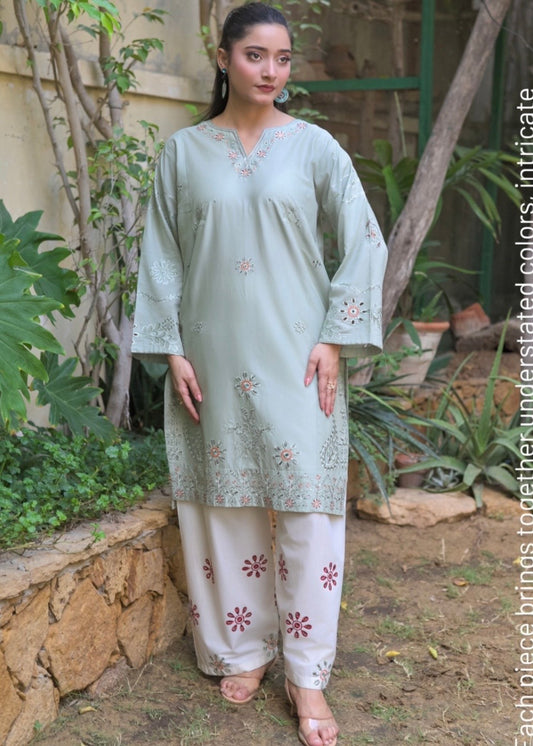 MCHR102-EMBROIDERED CORD SET