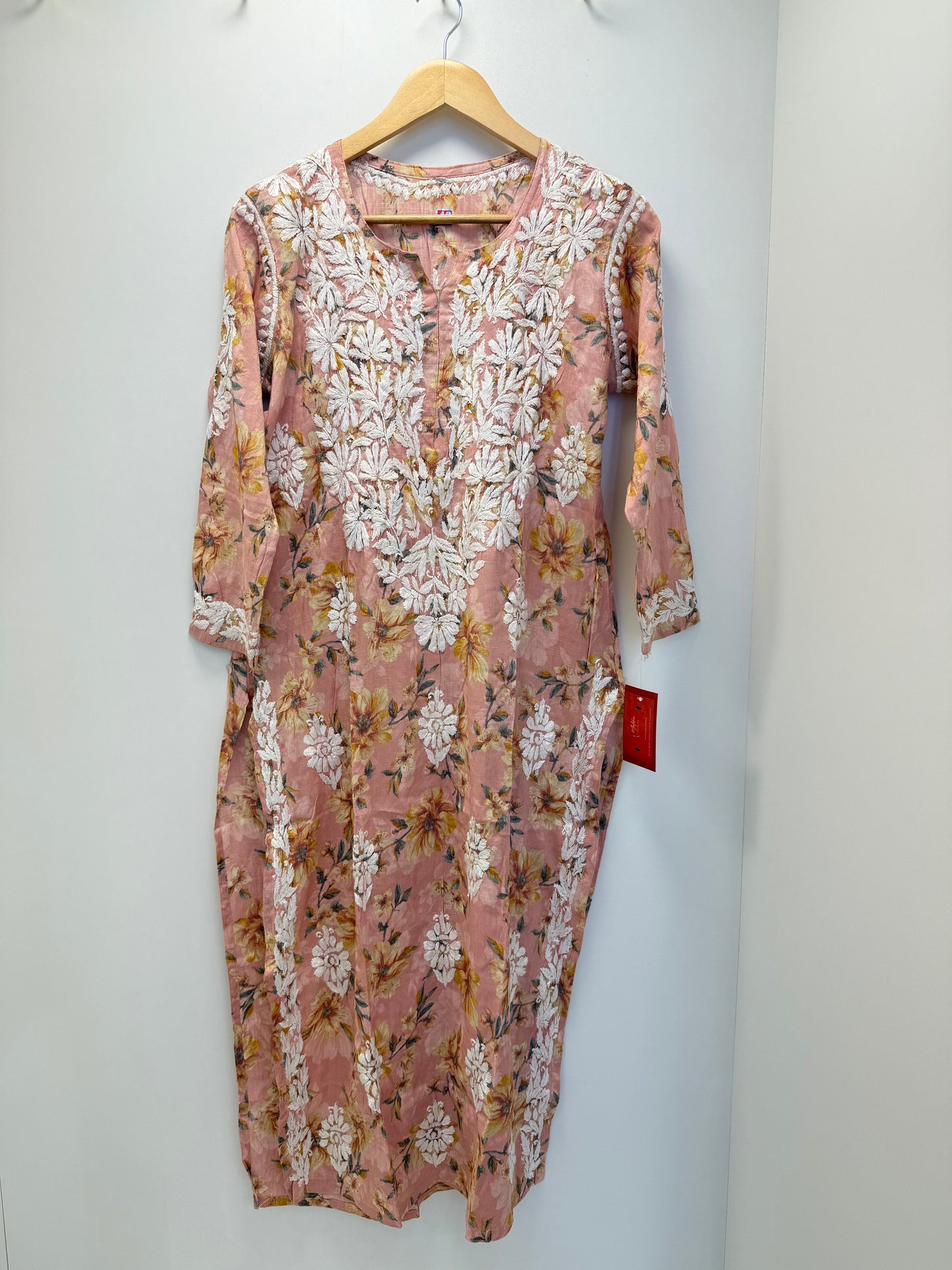 MCCK117-PREMIUM CHIKANKARI KURTI SET