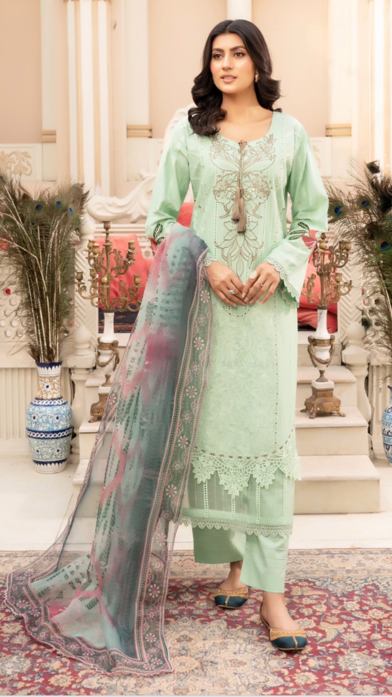 MCMR103-LUX EMBROIDERED SUIT