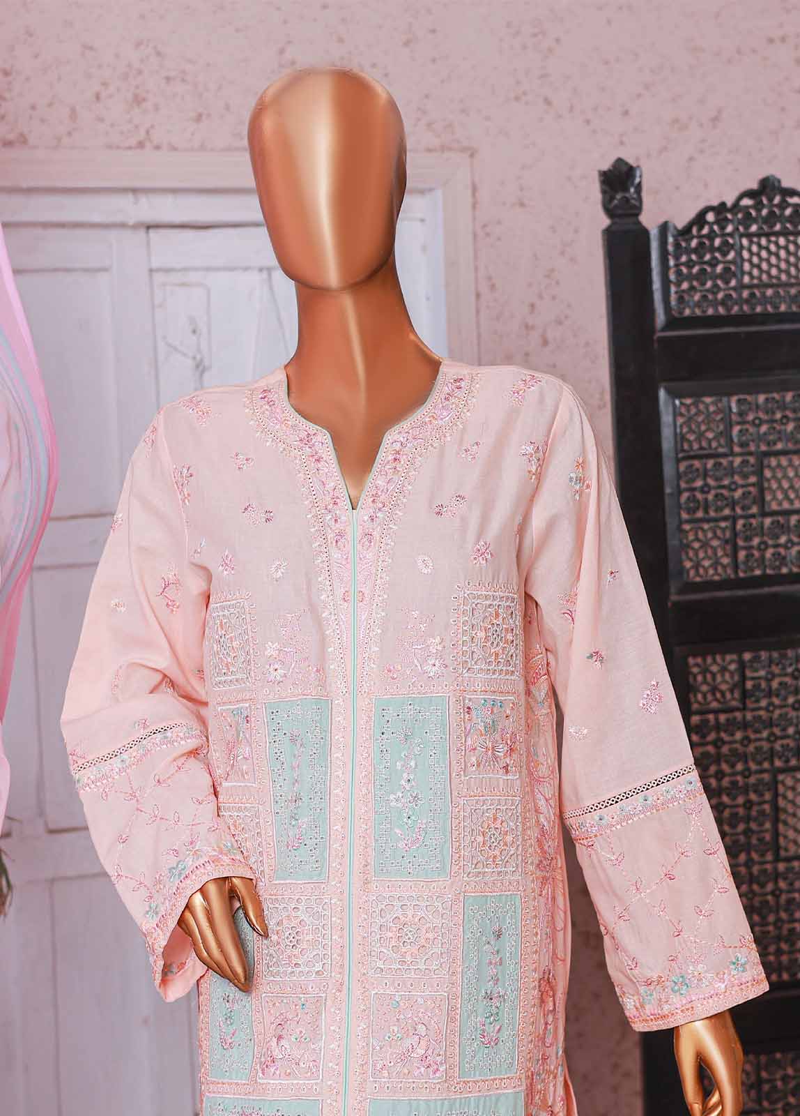 MCBS102-EMBROIDERED SUIT