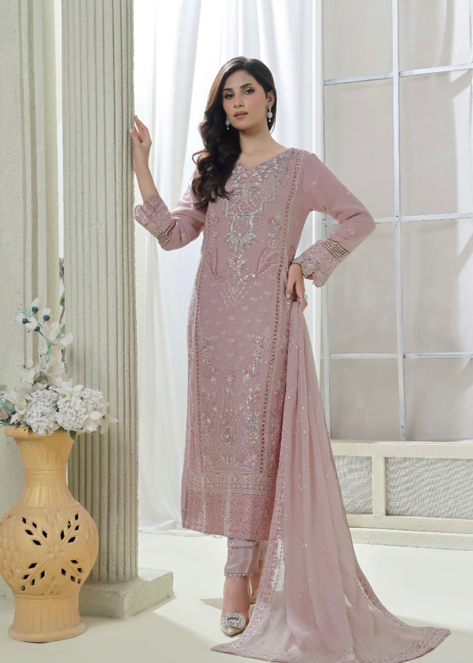 MCWU205-LUXURY CHIFFON EMBROIDERED SUITS