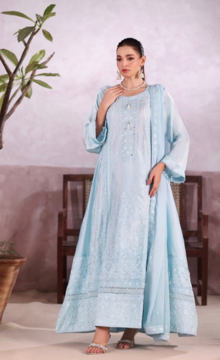 MCAG72-PREMIUM SILK EMBROIDERED GOWN SUIT