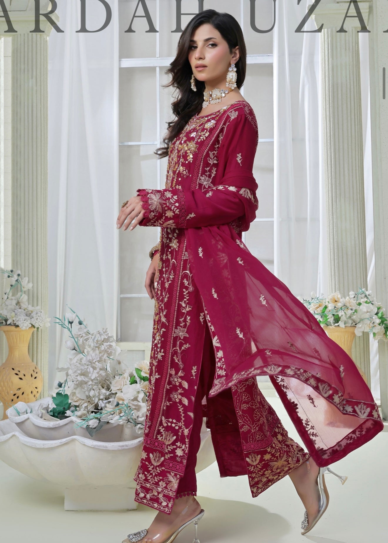 MCWU208-LUXURY CHIFFON EMBROIDERED SUITS