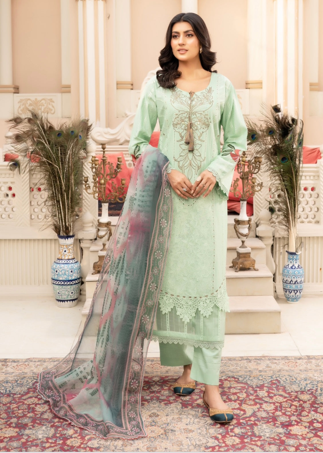 MCMR103-LUX EMBROIDERED SUIT