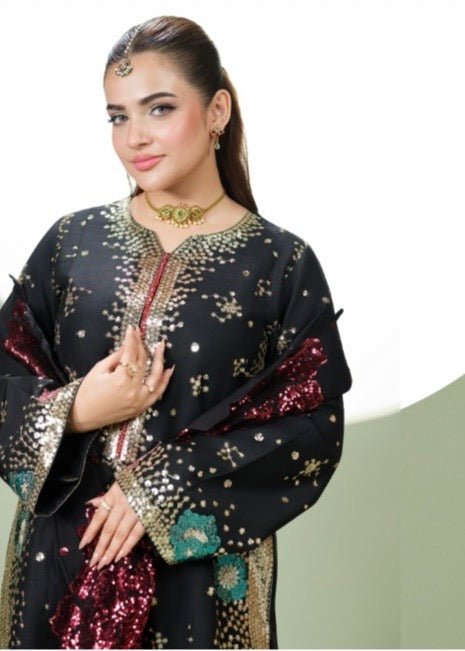 MCHR117-PREMIUM EMBROIDERED SUIT