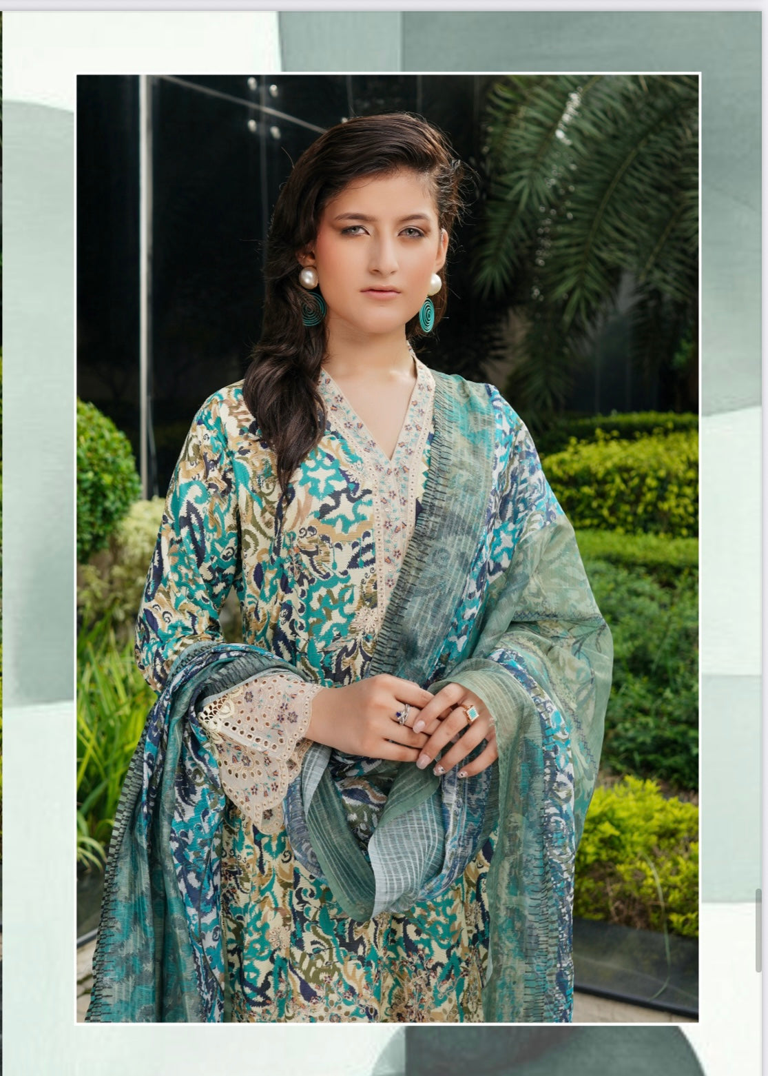 MCMR504-EMBROIDERED LAWN SUIT