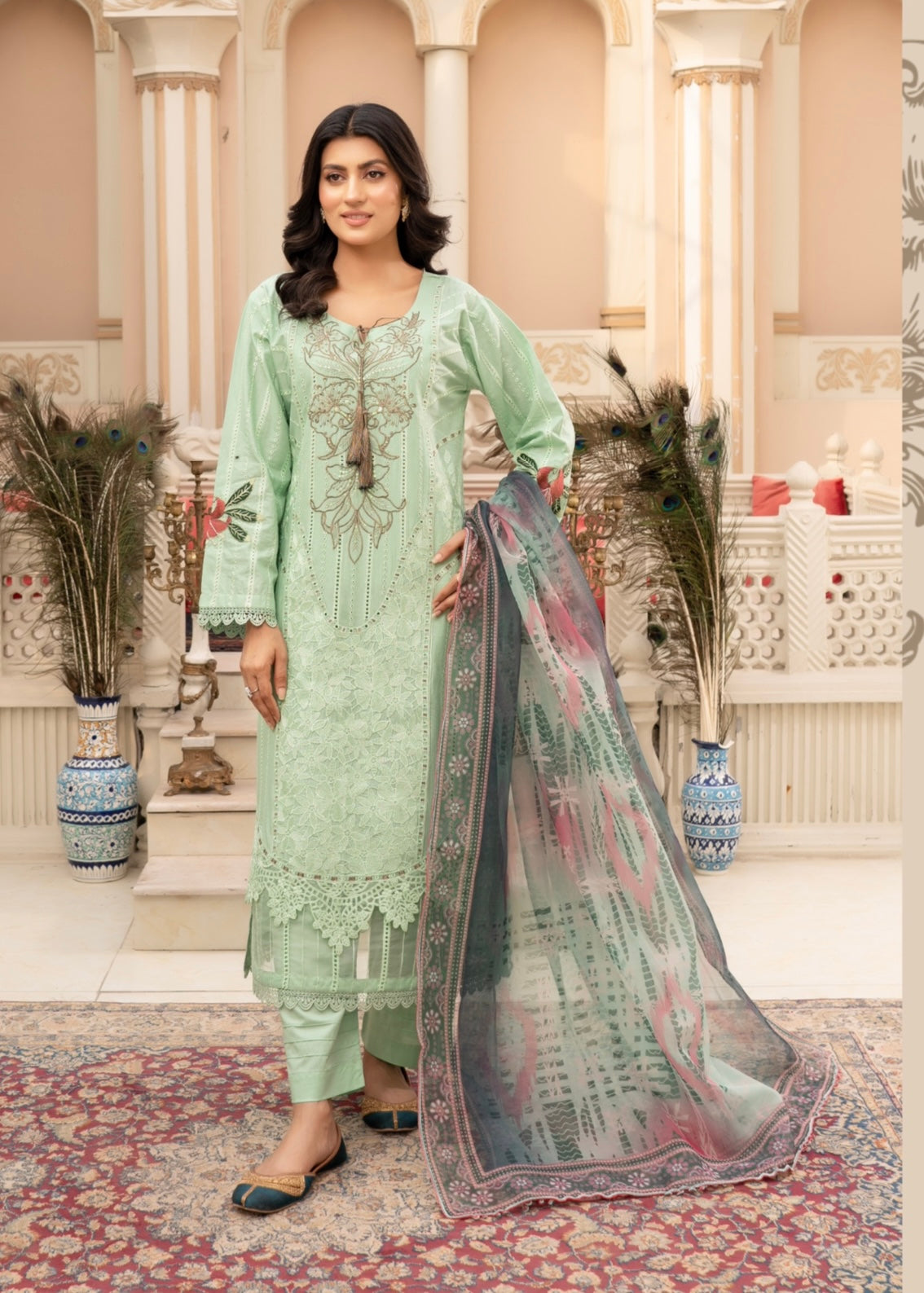 MCMR103-LUX EMBROIDERED SUIT