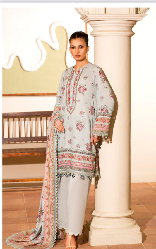 MCMU121-PREMIUM LAWN SUITS