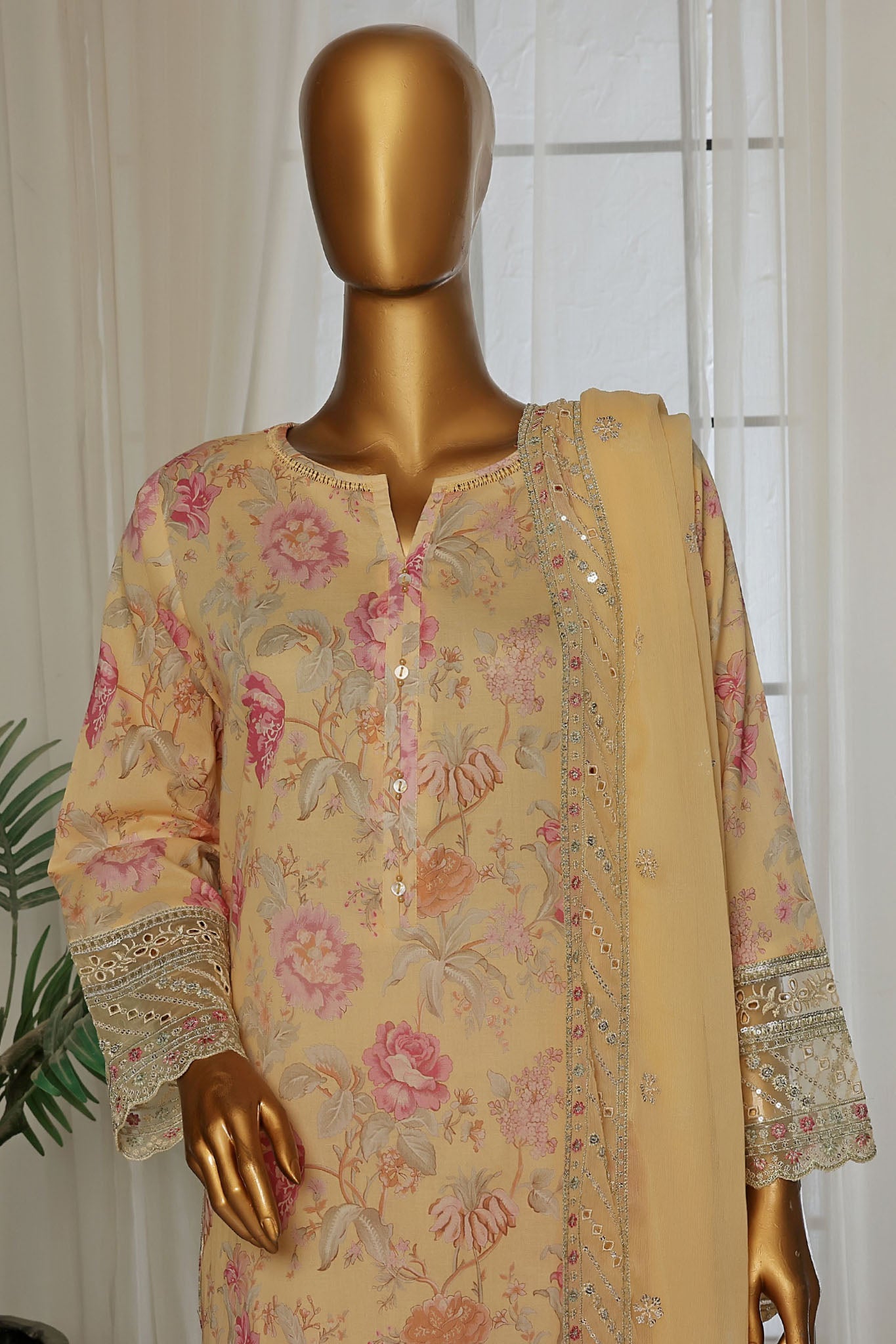 MCSBM103-EMBROIDERED FESTIVE COLLECTION
