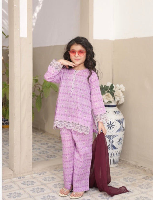 MCK116-PREMIUM LAWN SUIT