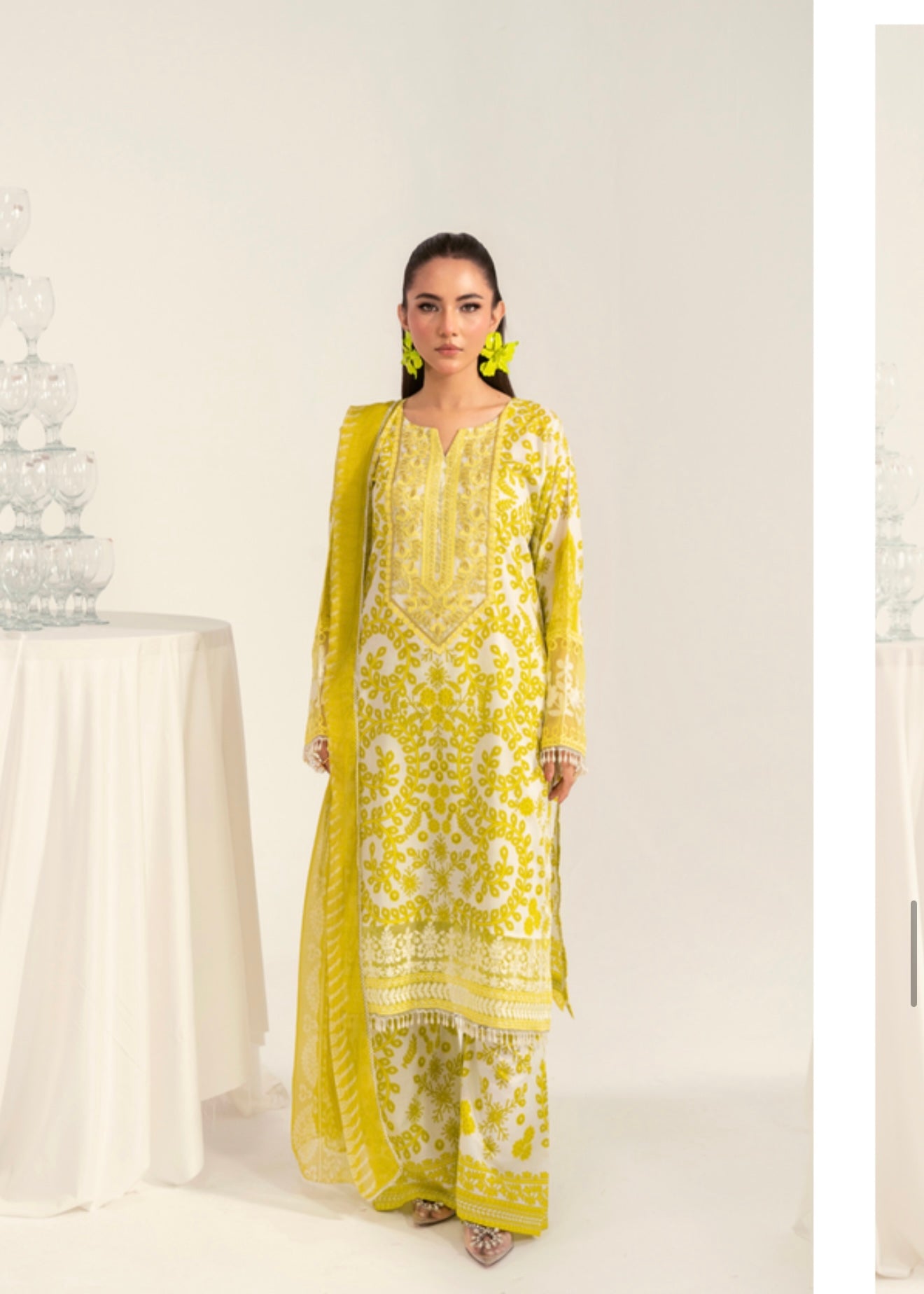 MCPL107-DIGITAL PRINTED SUIT