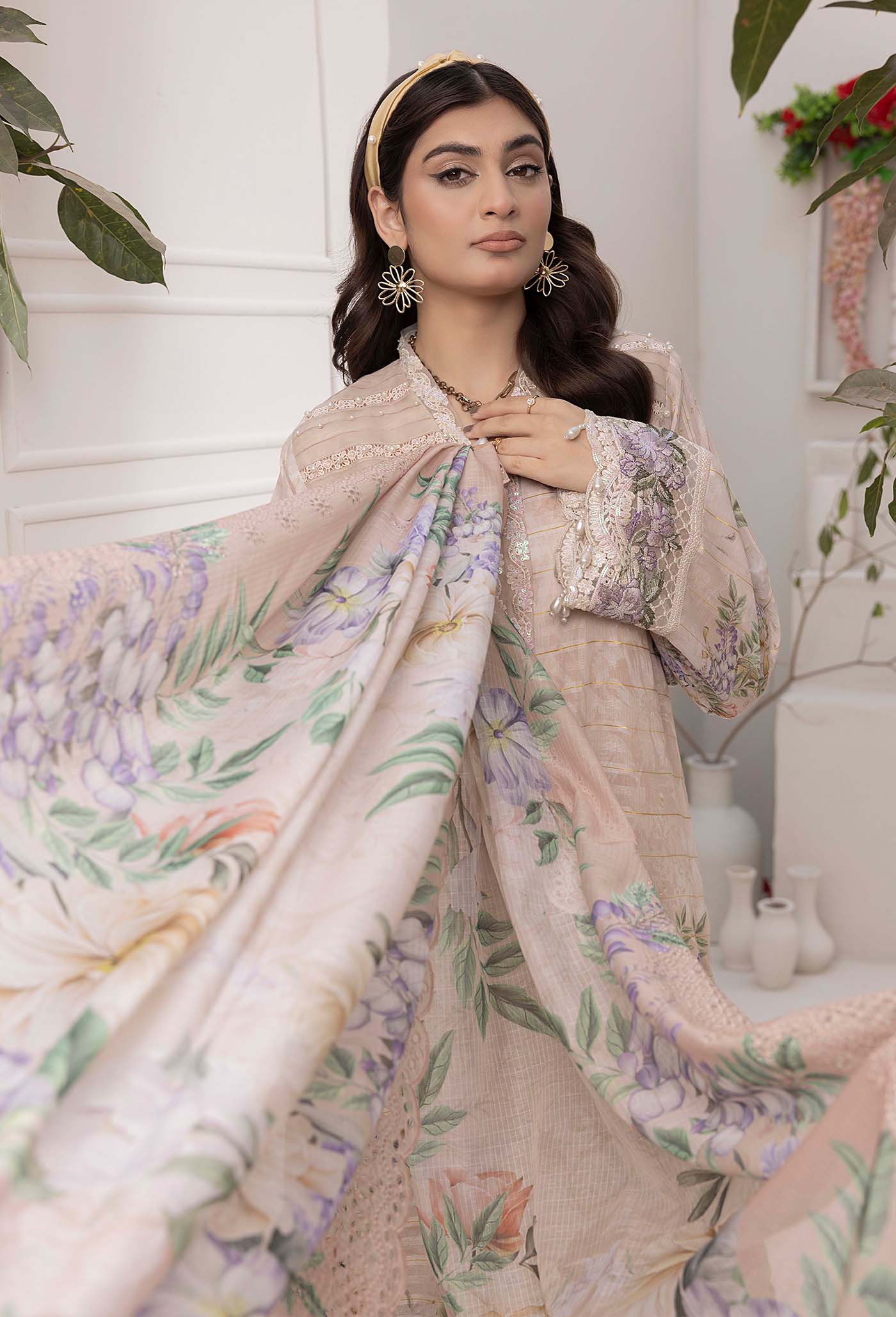MCAL201-PREMIUM EMBROIDERED SUIT
