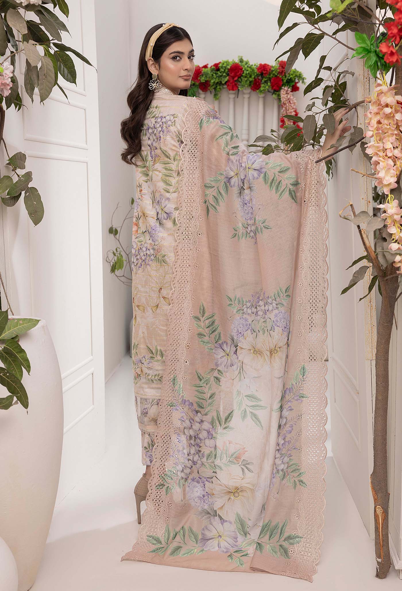 MCAL201-PREMIUM EMBROIDERED SUIT