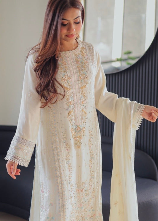 MCWU135-PREMIUM CHIFFON SUIT