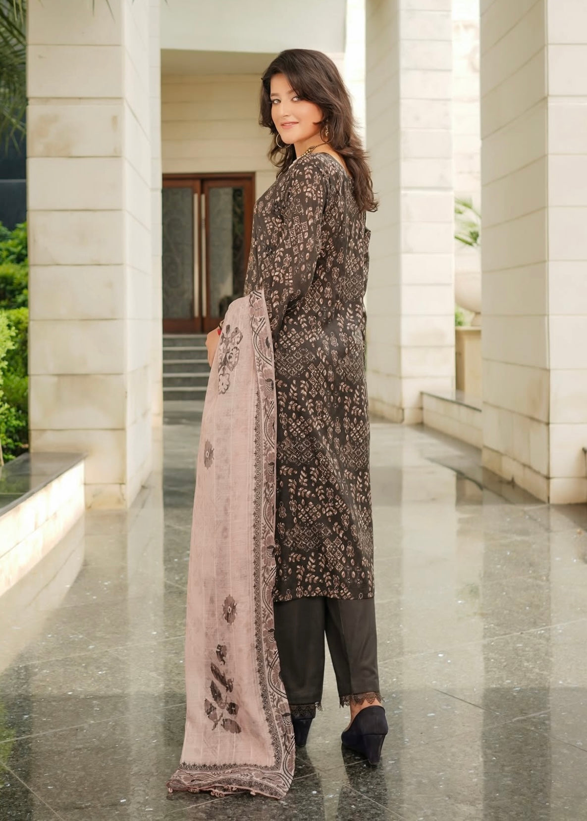 MCMR505-EMBROIDERED LAWN SUIT
