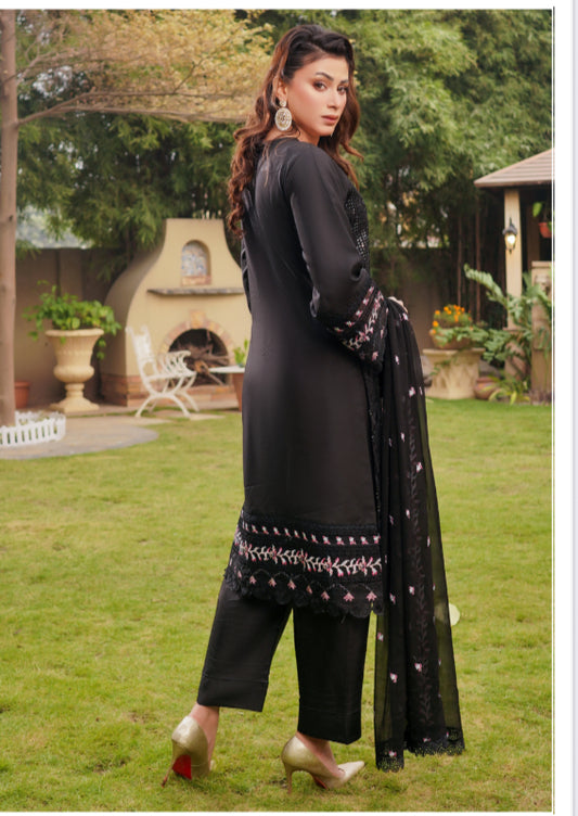 MCSZ106-PREMIUM EMBROIDERED COTTON SILK SUIT