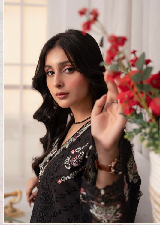 MCMU143-LUXURY EMBROIDERED LAWN SUIT