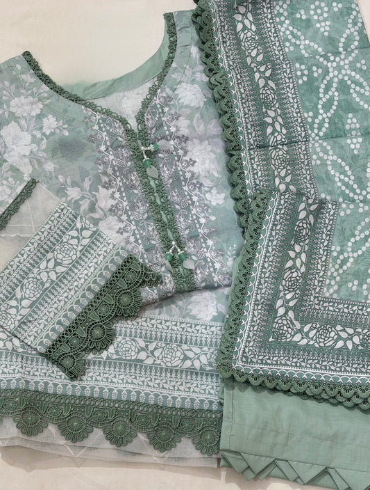 MCBE112-PREMIUM LAWN SUIT