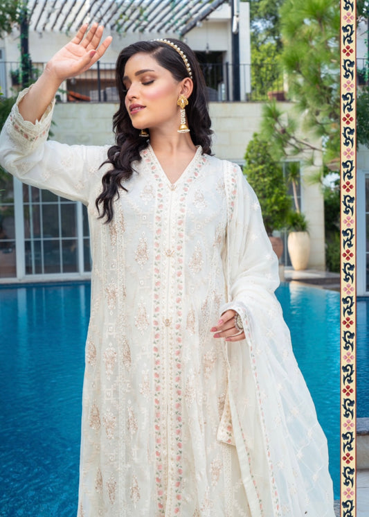 MCAN706-PREMIUM CHIFFON GOWN