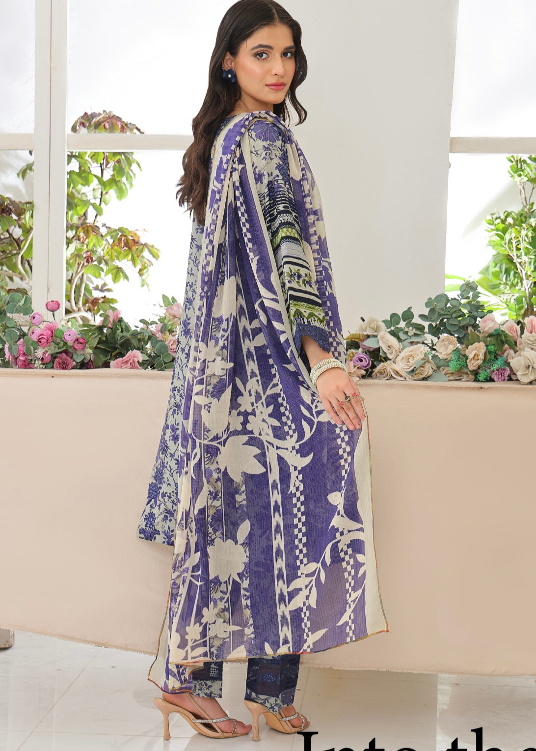MCPL409-EMBROIDERED LAWN SUIT