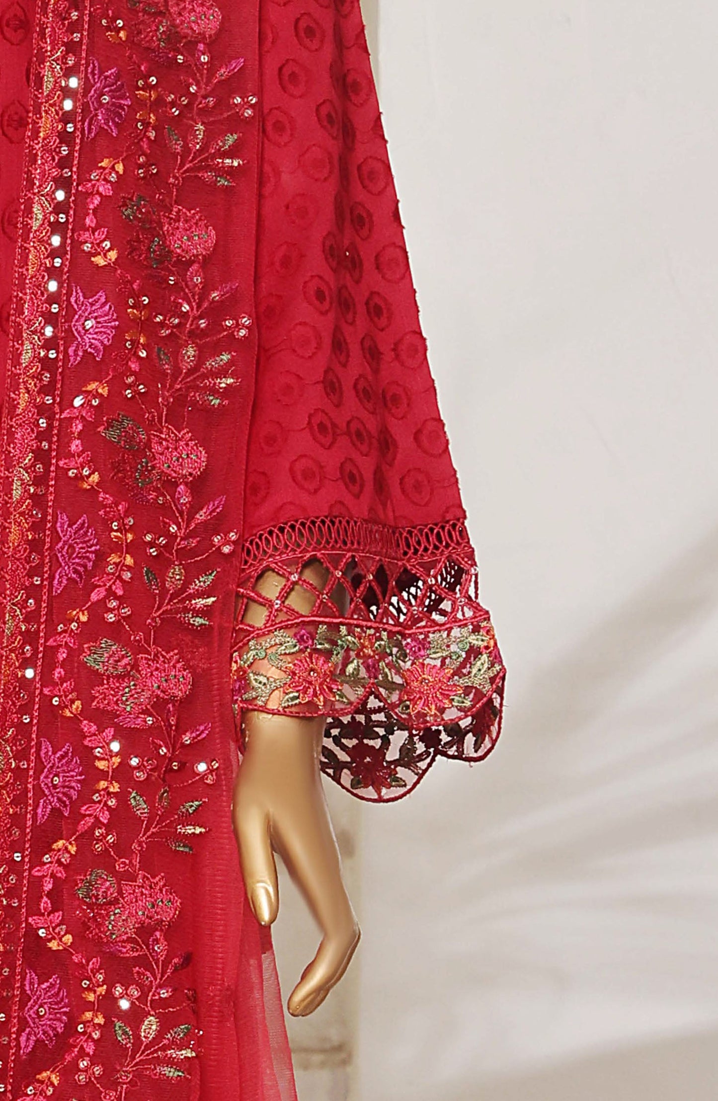 MCSJ105-LUX EMBROIDERED SUITS