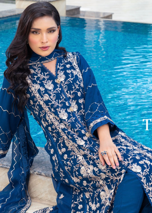 MCAN710-PREMIUM CHIFFON GOWN