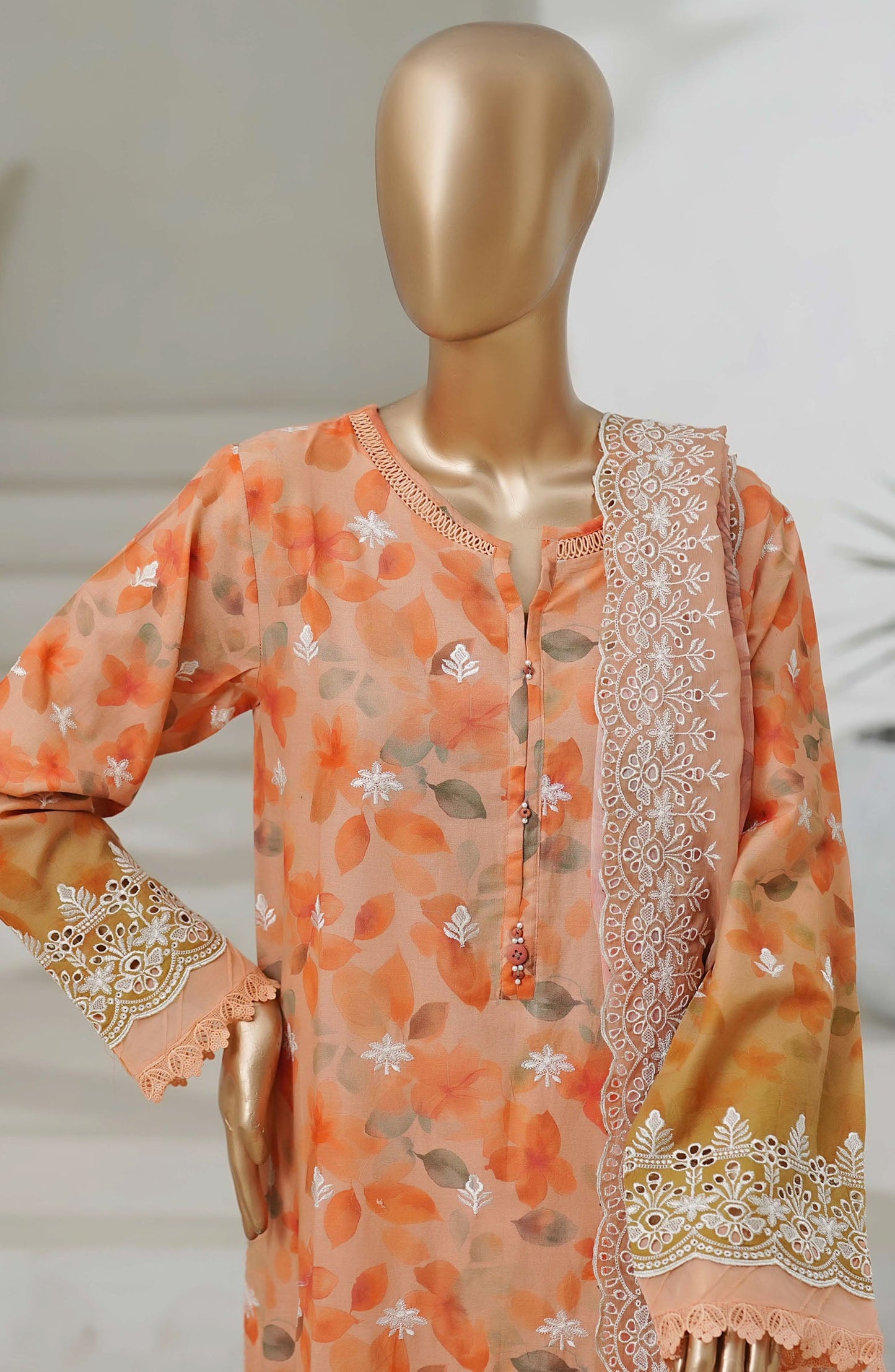 MCSB601-CHIKANKARI CUTWORK SUIT