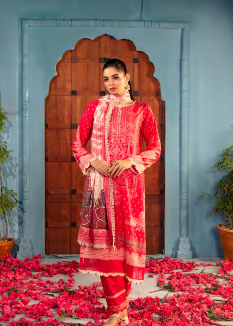 MCGA309-EMBROIDERED LAWN SUIT