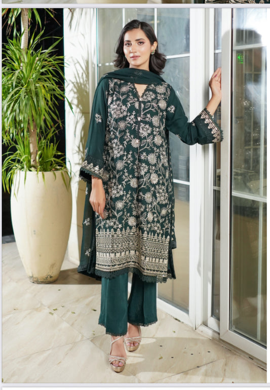 MCAD102-PREMIUMCHIFFON EMBROIDERED SUIT
