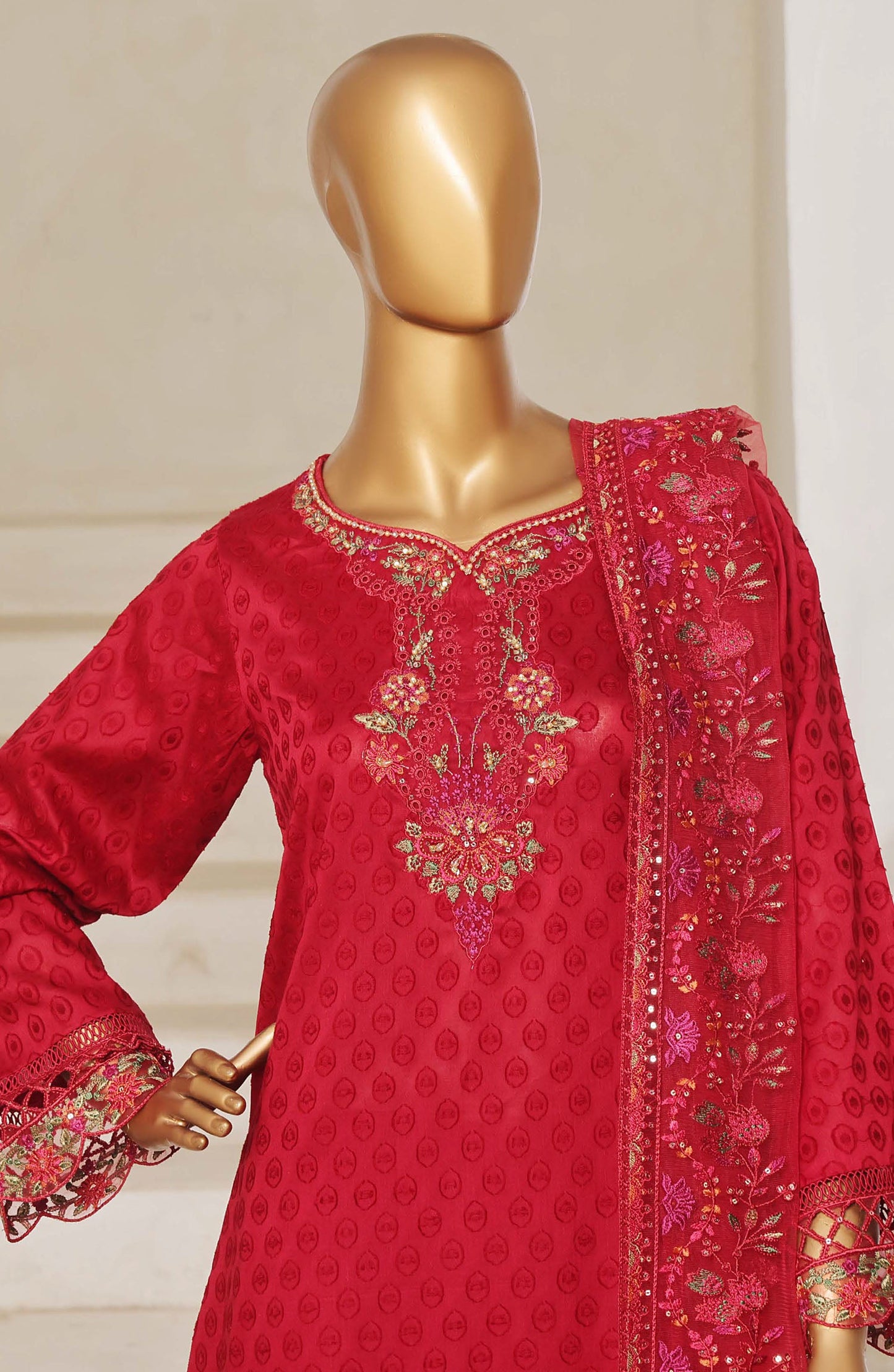 MCSJ105-LUX EMBROIDERED SUITS