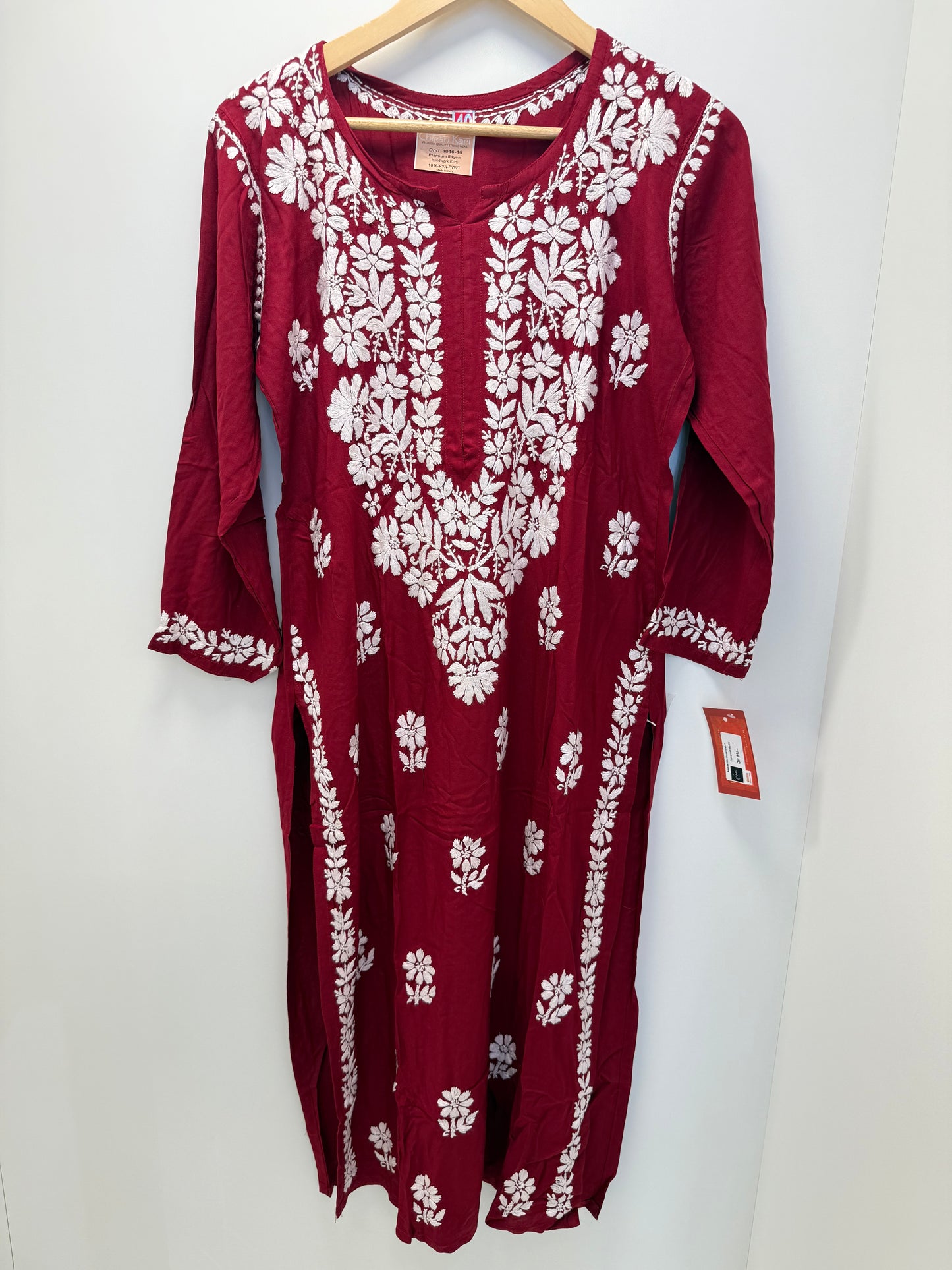 MCCK104-PREMIUM CHIKANKARI KURTI