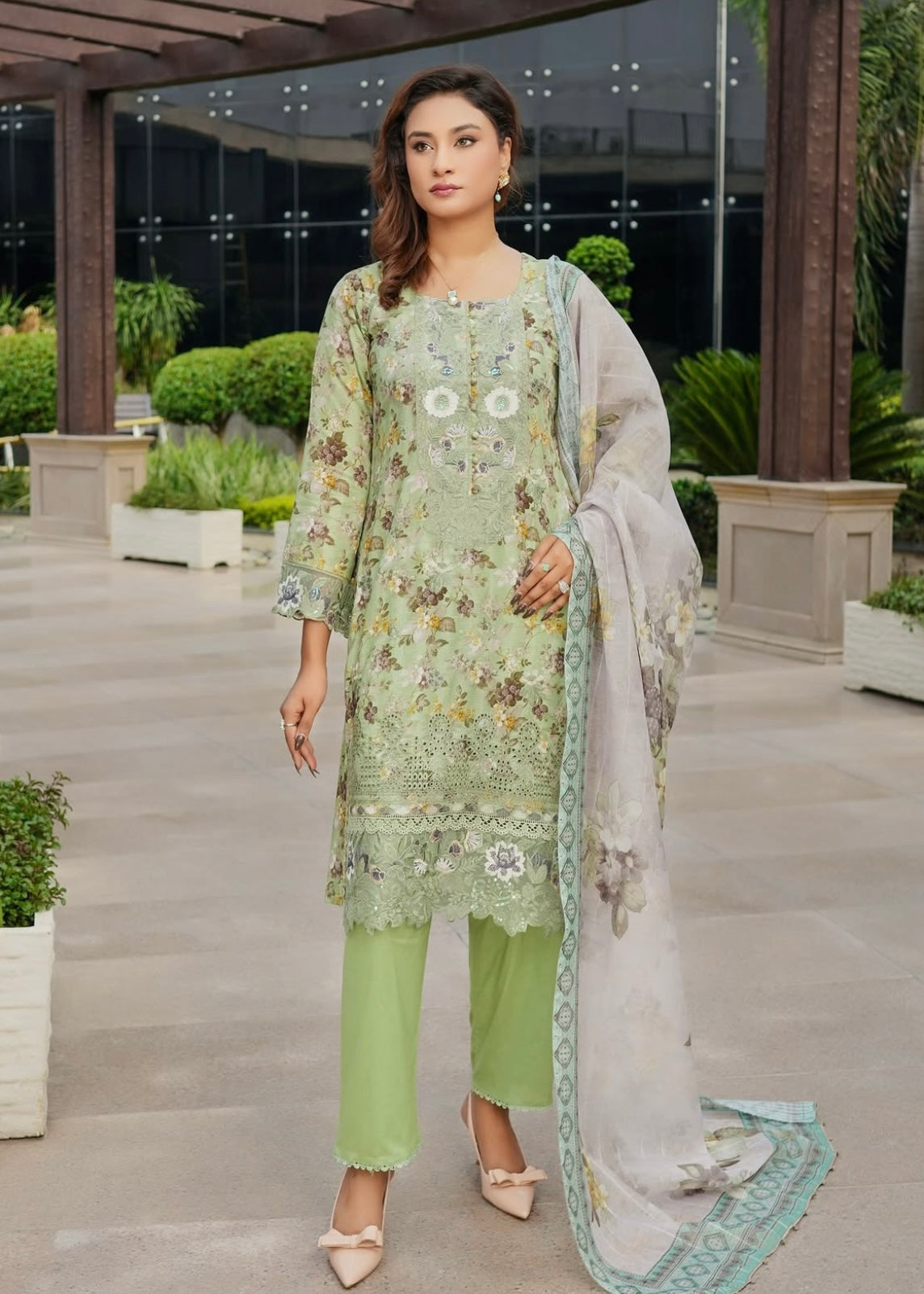 MCMR507-EMBROIDERED LAWN SUIT