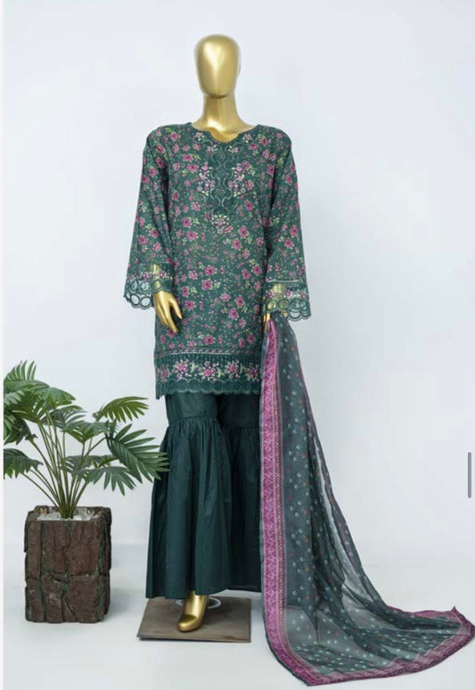 MCBS925-PREMIUM LAWN EMBROIDERED SUIT