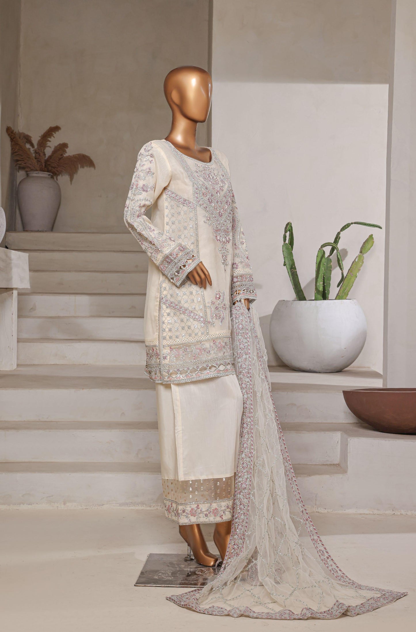MCMHP103-LUXURY EMBROIDERED ORGANZA SUIT