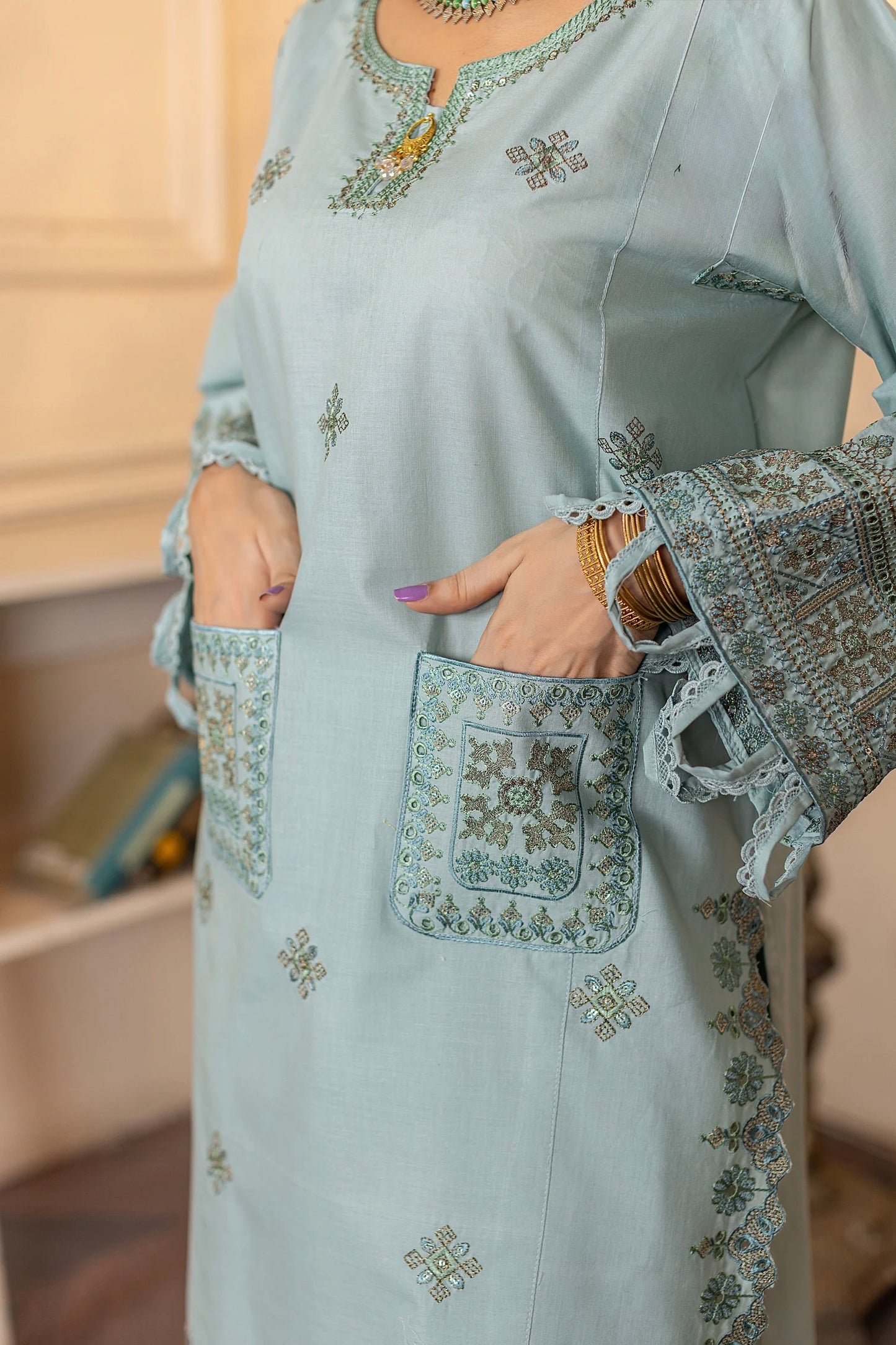 MCSE105-EMBROIDERED LAWN SUIT