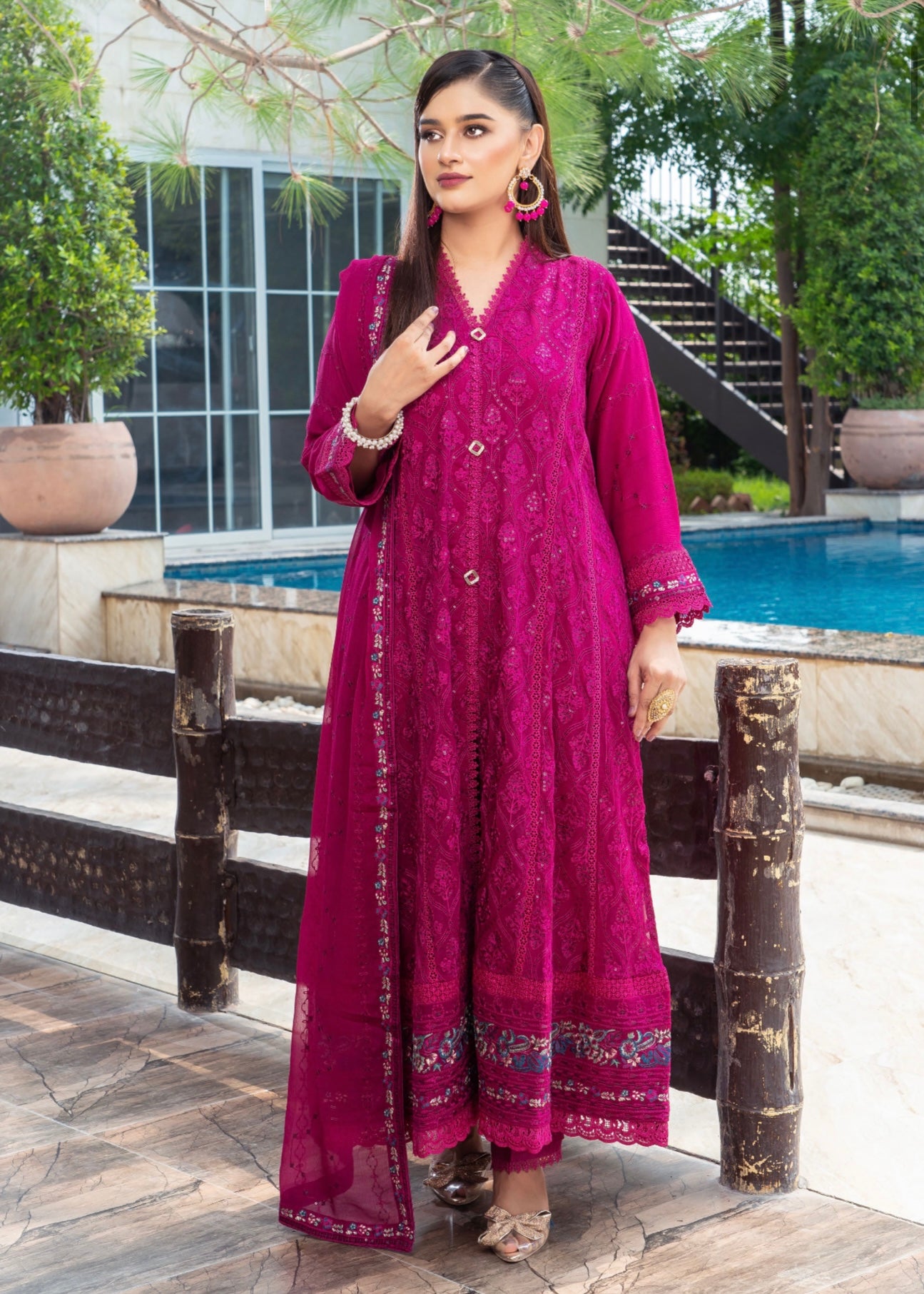 MCAN708-PREMIUM CHIFFON GOWN