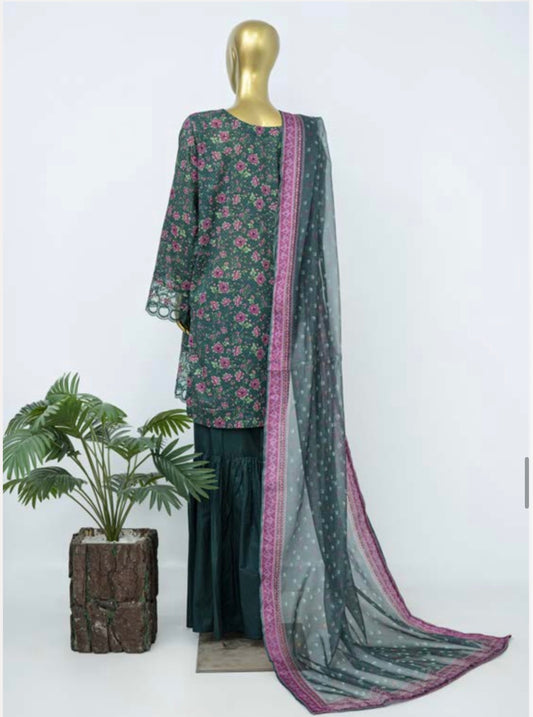 MCBS925-PREMIUM LAWN EMBROIDERED SUIT