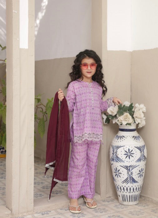 MCK116-PREMIUM LAWN SUIT