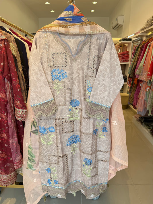 MCMH113-EMBROIDERED LAWN SUIT