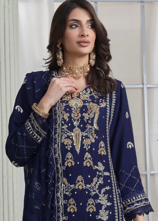 MCWU209-LUXURY CHIFFON EMBROIDERED SUITS