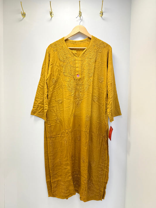 MCCK113-PREMIUM CHIKANKARI KURTI SET