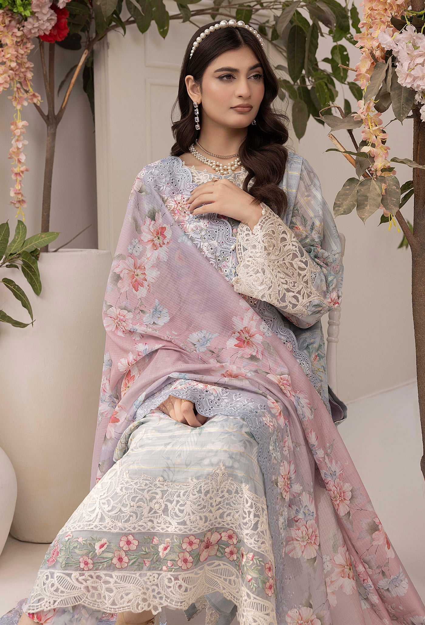 MCAL206-PREMIUM EMBROIDERED SUIT