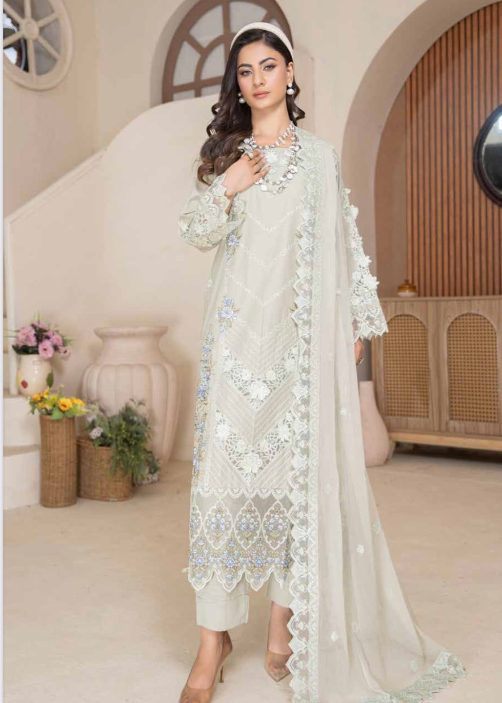 MCAJ108-PREMIUM EMBROIDERED SUIT