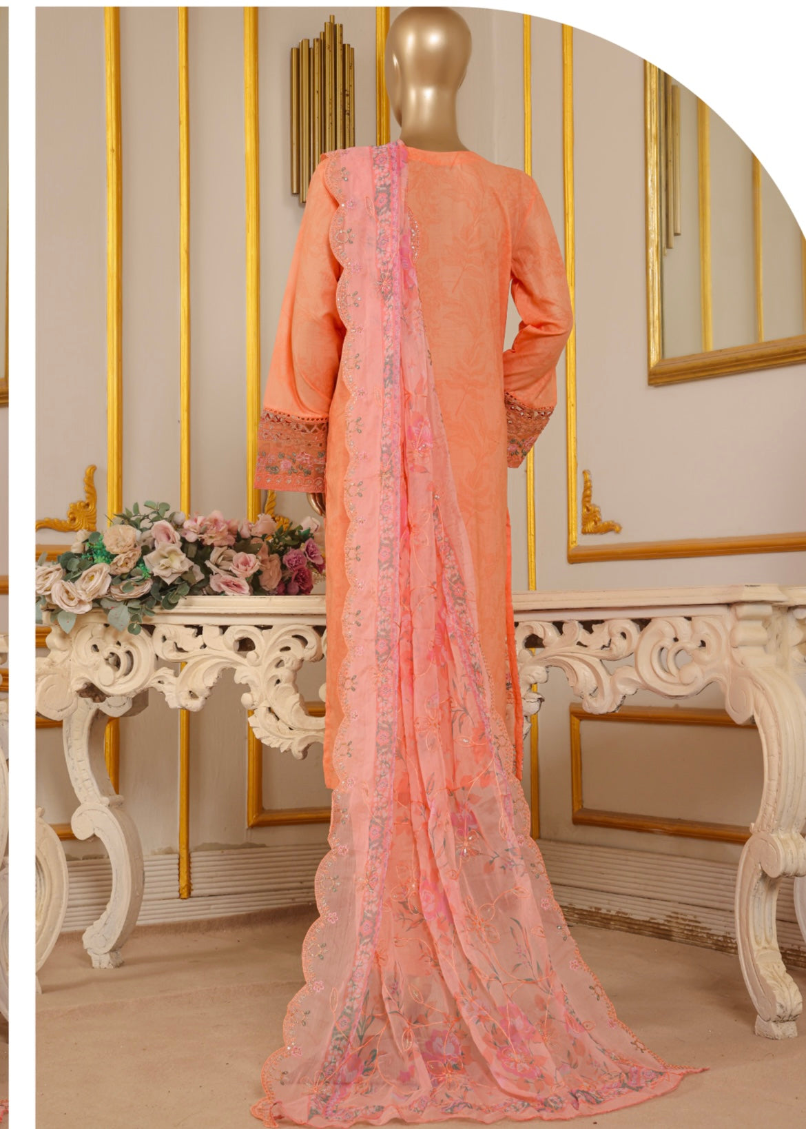 MCBS906-EMBROIDERED LAWN SUIT WITH CHIFFON DUPATTA
